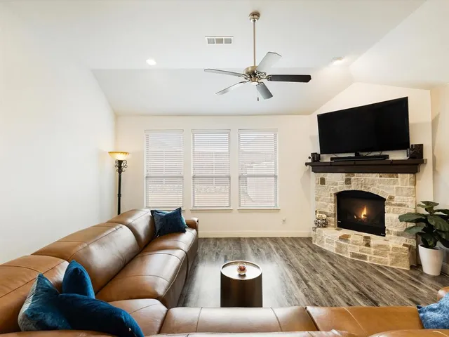 $315,000 | 1527 Tavistock Road, Forney, TX 75126