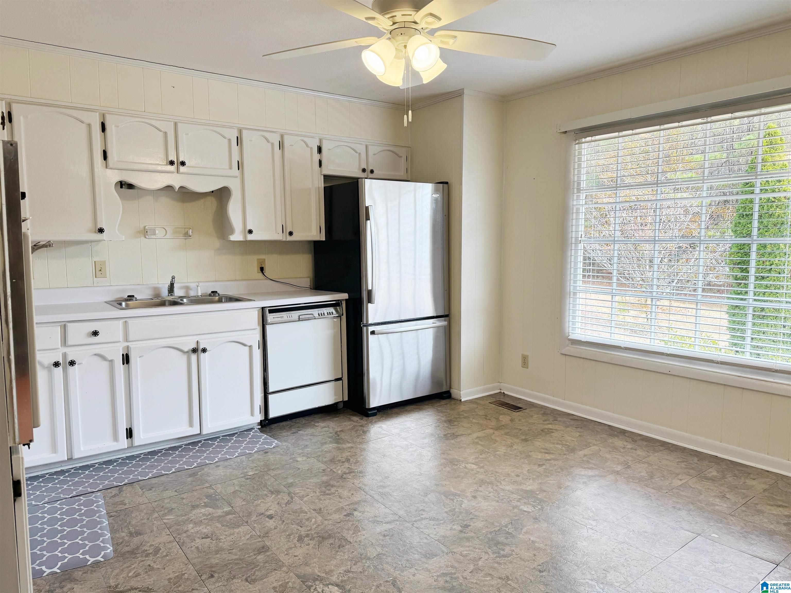 200 Morris Road Weaver, AL 36277 - Photo 9 of 29 Gallery Image 9