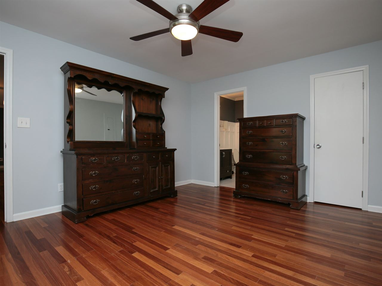 5509 Farmridge Road Raleigh, NC 27617 - Photo 11 of 23 Photo 11