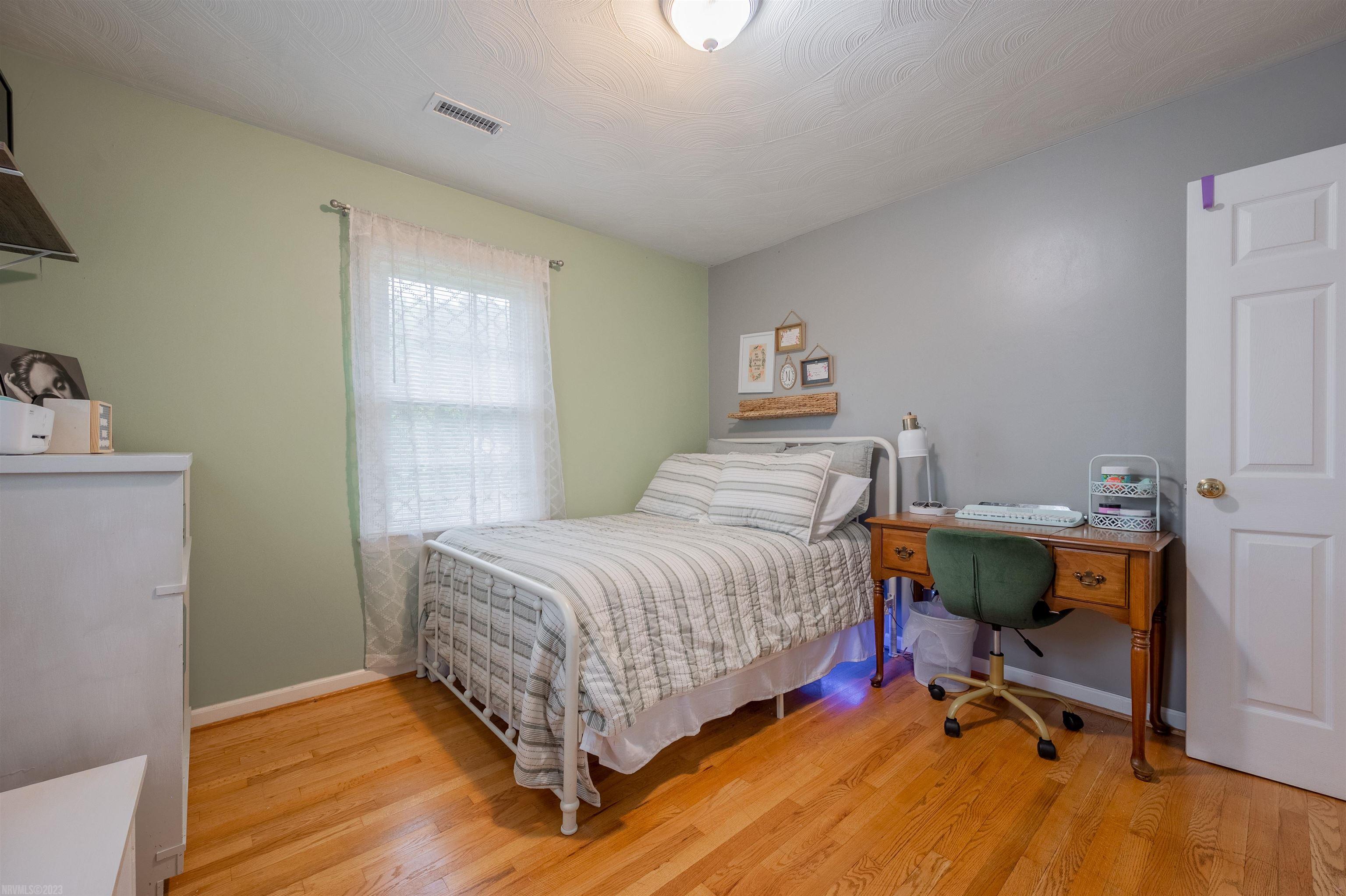 1035 Reading Road Christiansburg, VA 24073 - Photo 12 of 24 Gallery Image 12