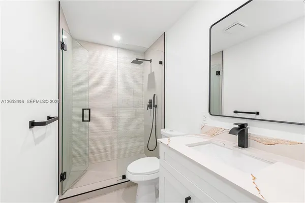 $6,490 | 11835 Southwest 37th Street, Miami, FL 33175