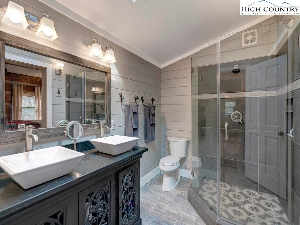 583 Silverleaf Road Zionville, NC 28698 - Photo 15 of 37 Gallery Image 15