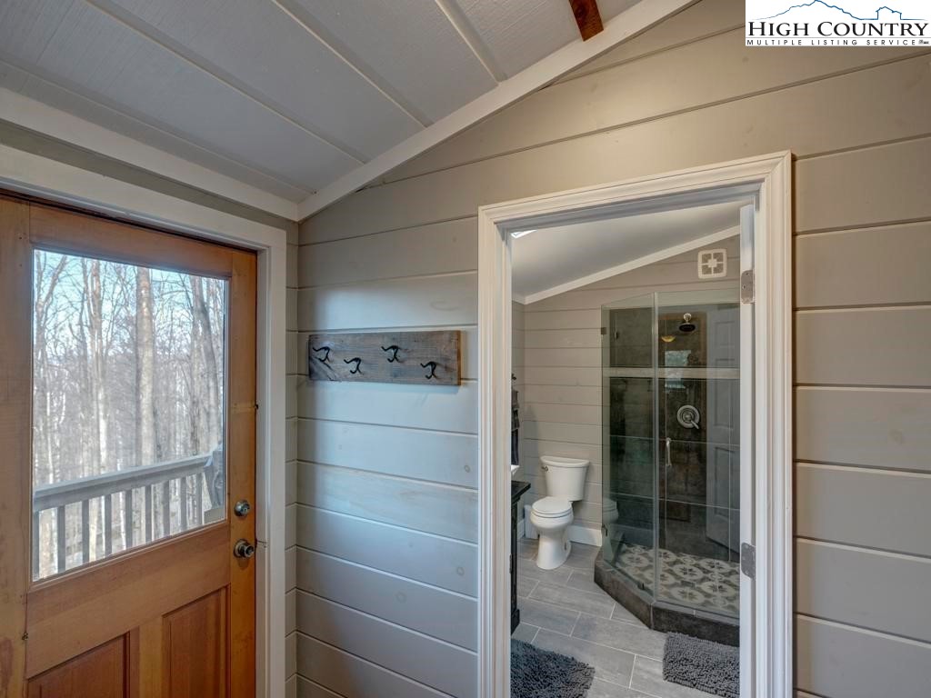 583 Silverleaf Road Zionville, NC 28698 - Photo 17 of 37 Gallery Image 17