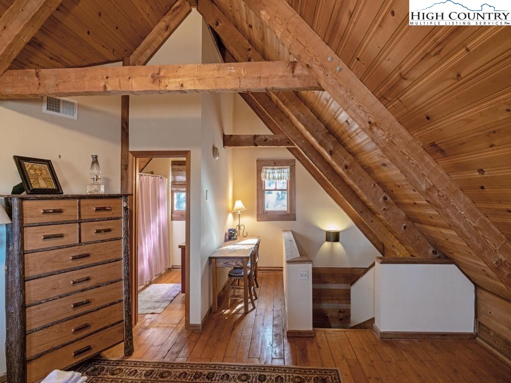 583 Silverleaf Road Zionville, NC 28698 - Photo 21 of 37 Gallery Image 21