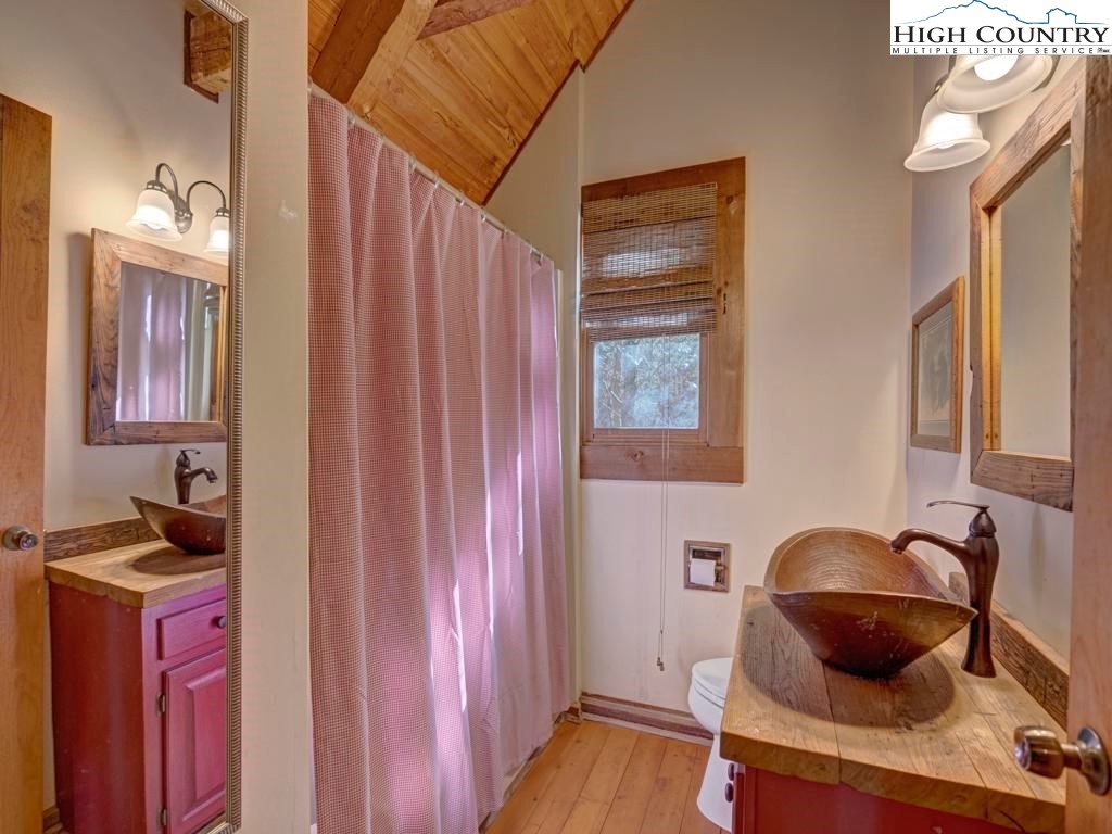 583 Silverleaf Road Zionville, NC 28698 - Photo 22 of 37 Gallery Image 22