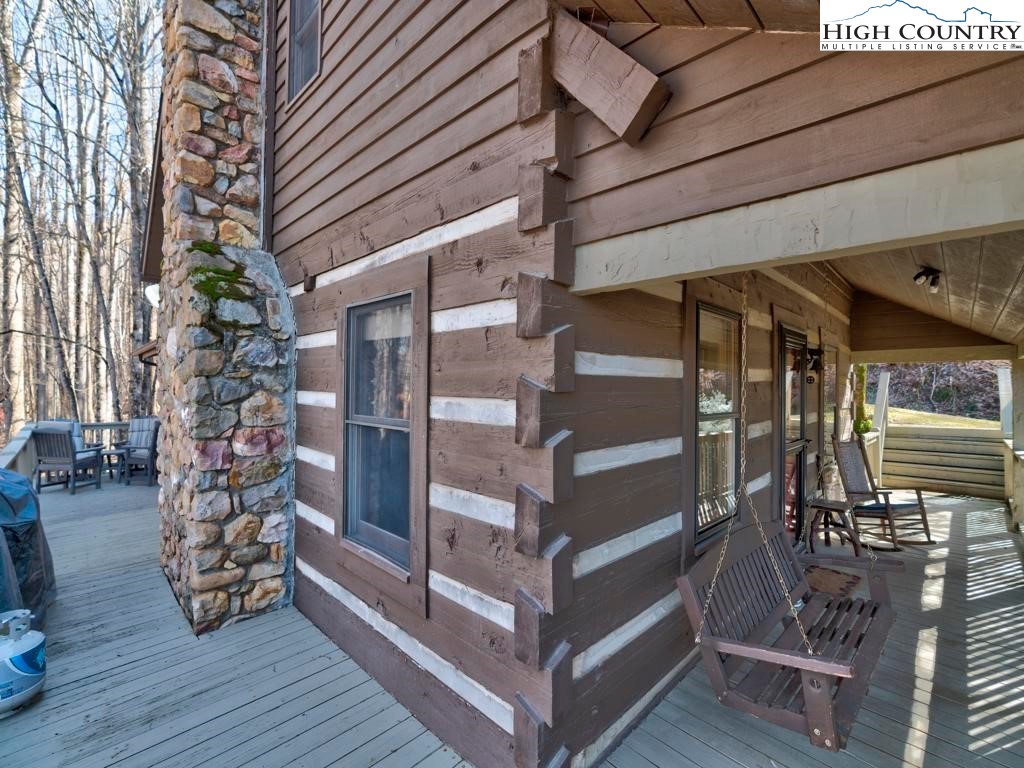 583 Silverleaf Road Zionville, NC 28698 - Photo 30 of 37 Gallery Image 30