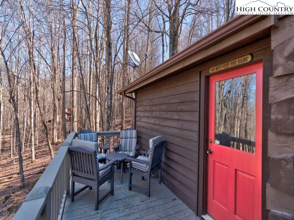 583 Silverleaf Road Zionville, NC 28698 - Photo 32 of 37 Gallery Image 32