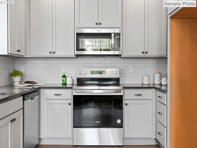 $419,900 | 7681 North Kellogg Street, Portland, OR 97203