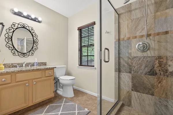 $675,000 | 14 Treestar Place, The Woodlands, TX 77381