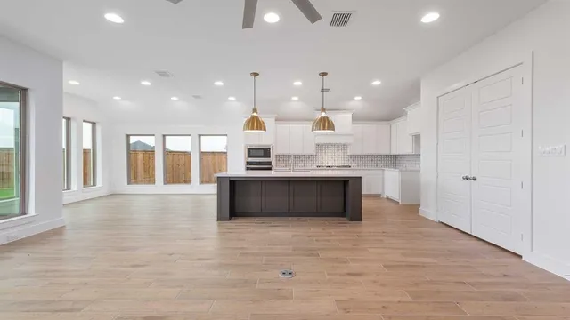 $527,900 | 256 Woodoat Road, Waxahachie, TX 75165