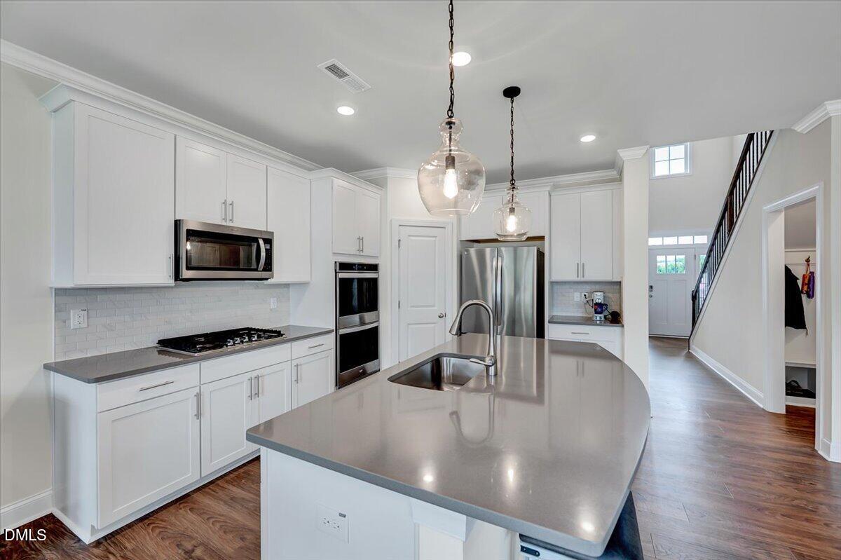 4810 Chase Hill Way Raleigh, NC 27603 - Photo 6 of 35