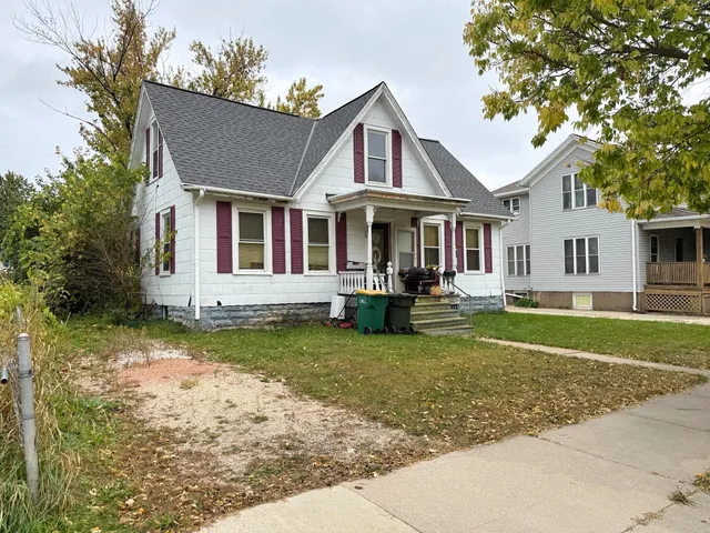 $119,000 | 108 6th Street, Fond du Lac, WI 54935