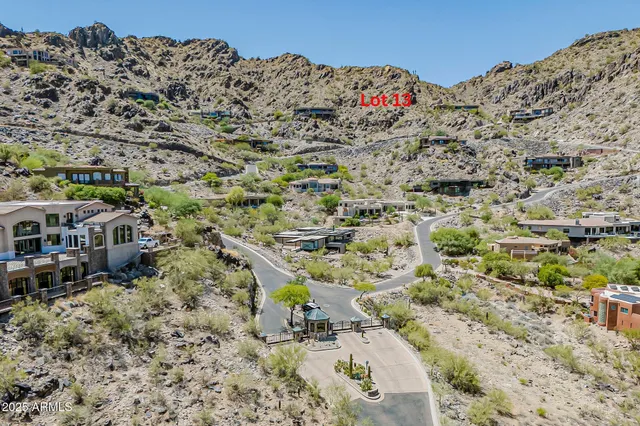 $795,000 | 5680 East Cheney Drive, Unit 13, Paradise Valley, AZ 85253