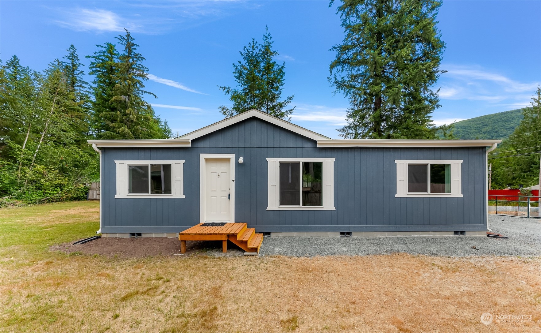 6255 Shamrock Road Maple Falls, WA 98266 - Photo 1 of 18 Gallery Image 1