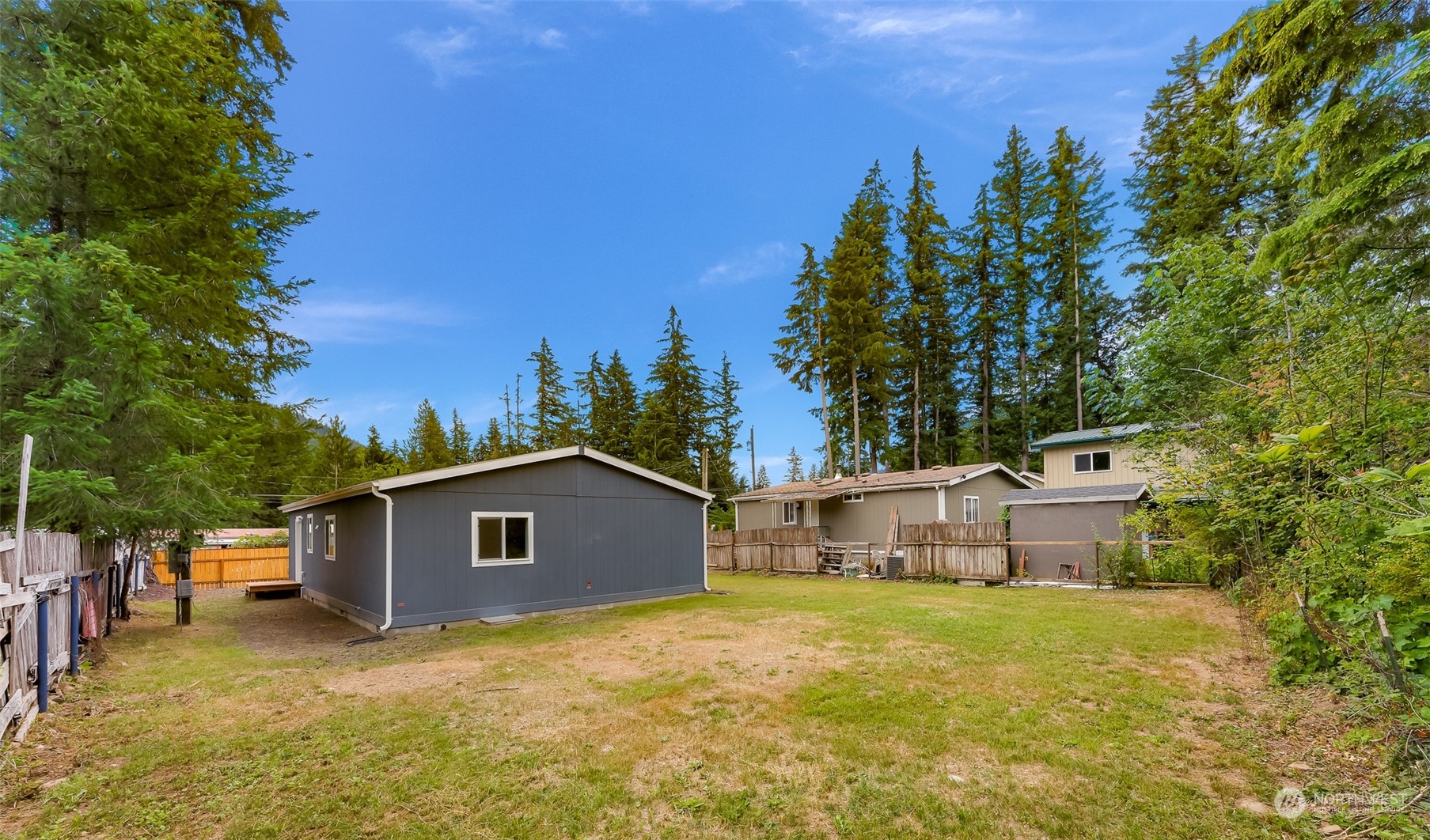 6255 Shamrock Road Maple Falls, WA 98266 - Photo 16 of 18 Gallery Image 16