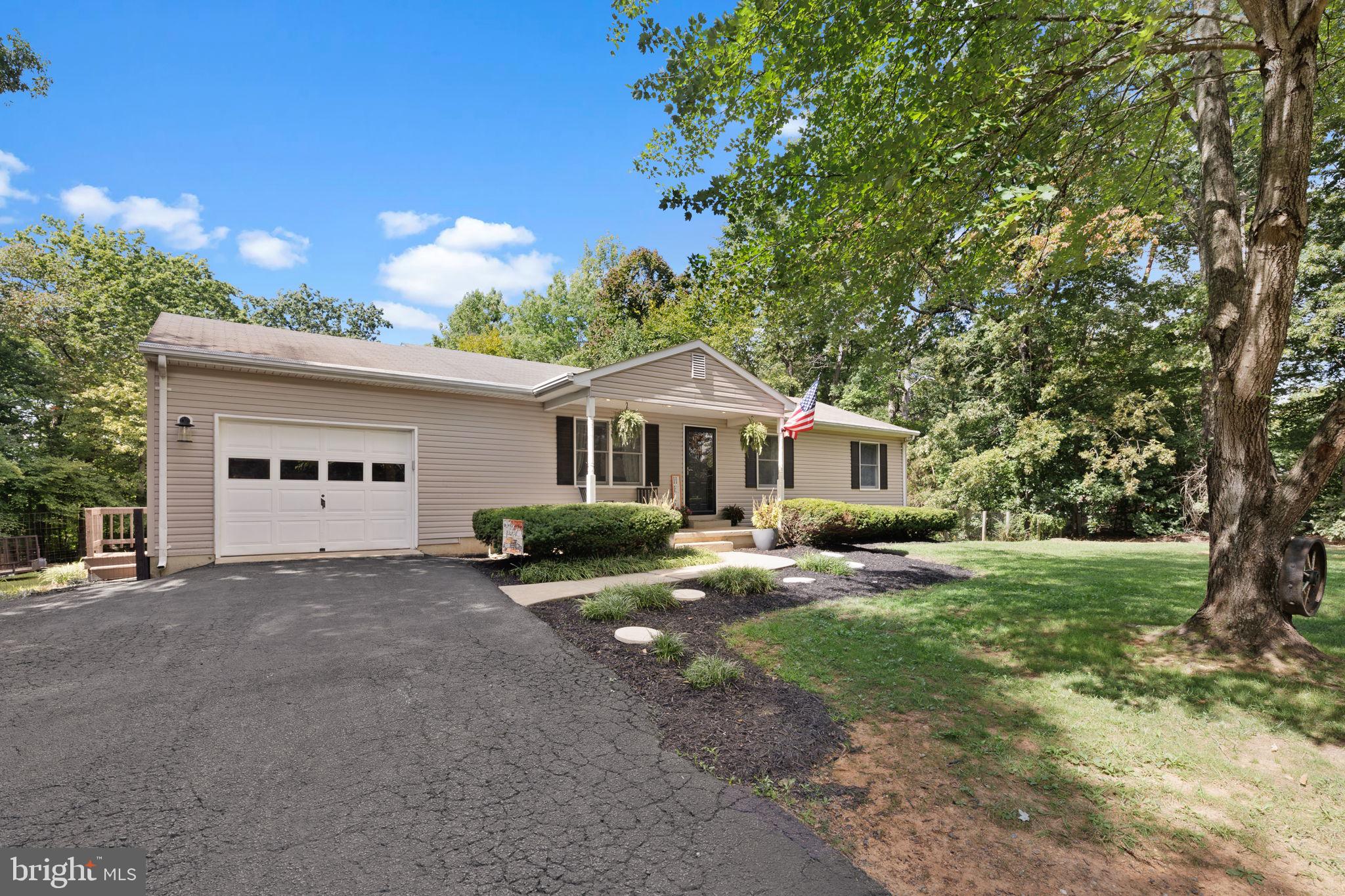 14172 Rogers Ford Road Sumerduck, VA 22742 - Photo 2 of 37