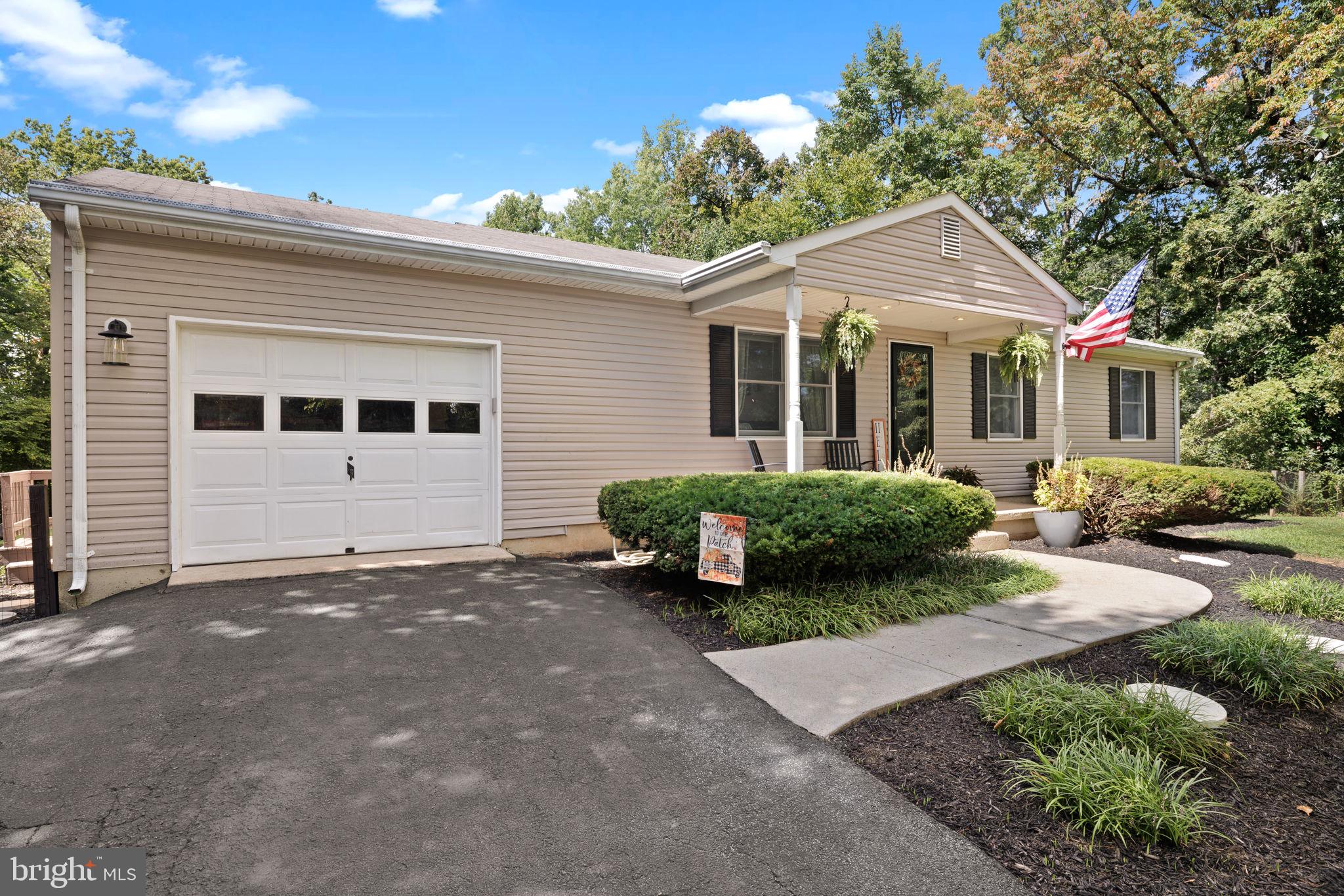 14172 Rogers Ford Road Sumerduck, VA 22742 - Photo 5 of 37