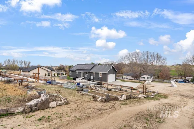 $539,900 | 3685 Wild Wood Lane, New Plymouth, ID 83655