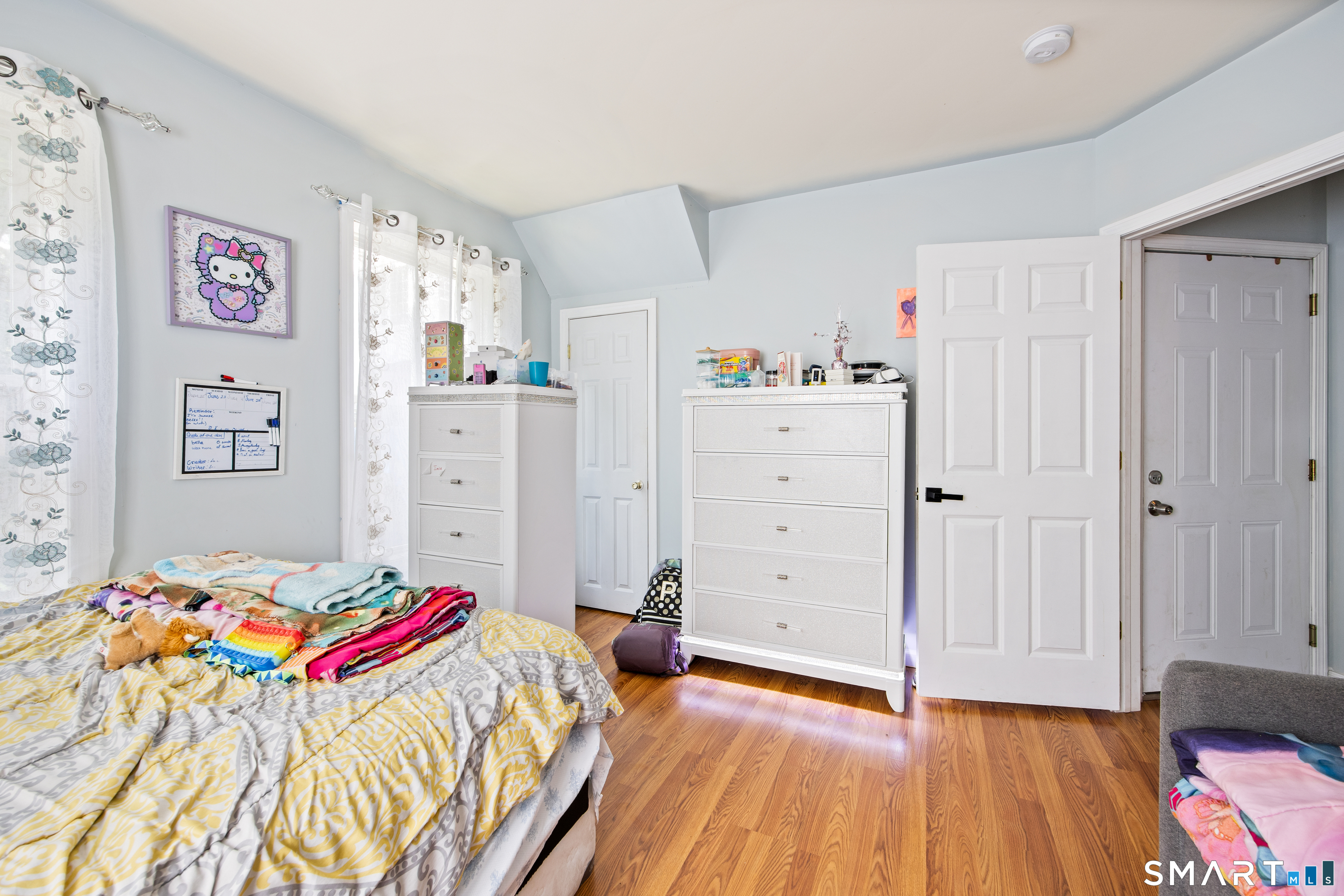 2 Hazel Street Waterbury, CT 06704 - Photo 17 of 30