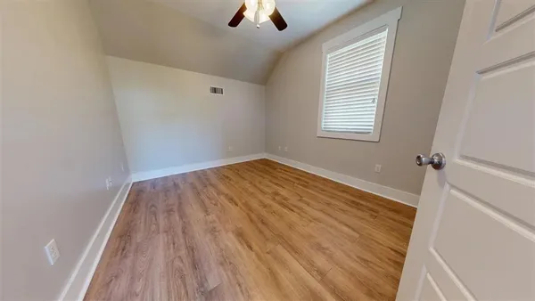 $1,900 | 1710 Granger Street, Lake Charles, LA 70601