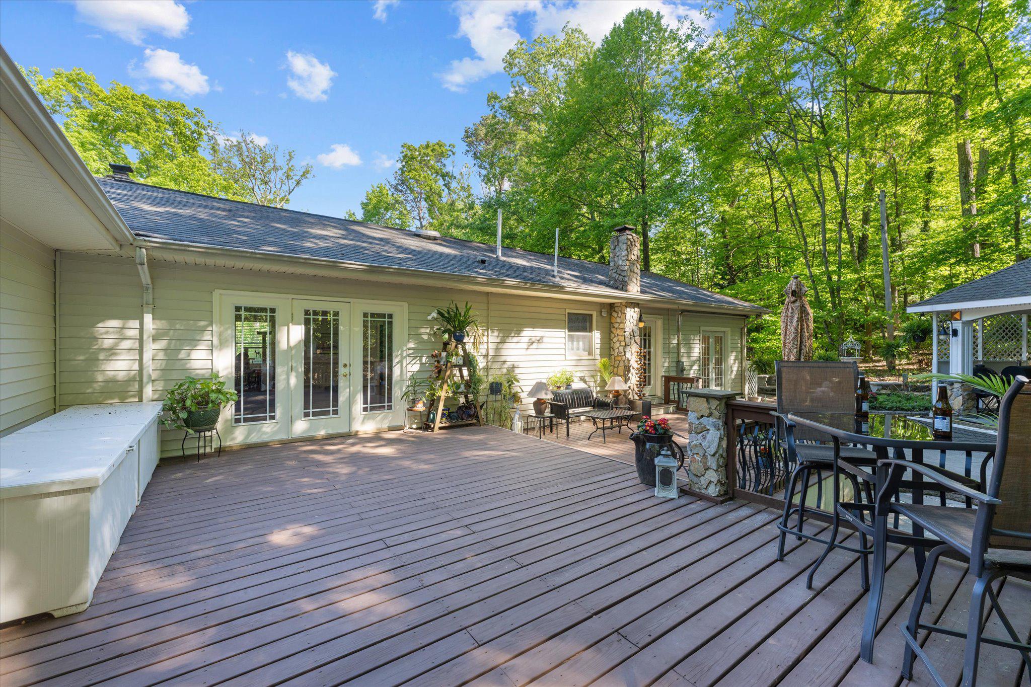 3800 Mountain Road Haymarket, VA 20169 - Photo 19 of 73 Deck overlooking gardens, & peaceful wooded yard.