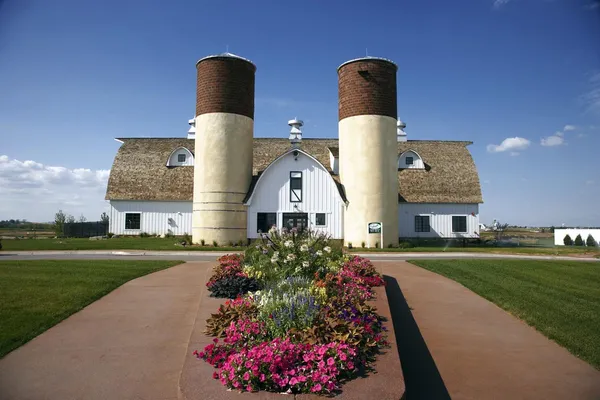 $707,721 | 16909 Draft Horse Boulevard, Lakeville, MN 55044
