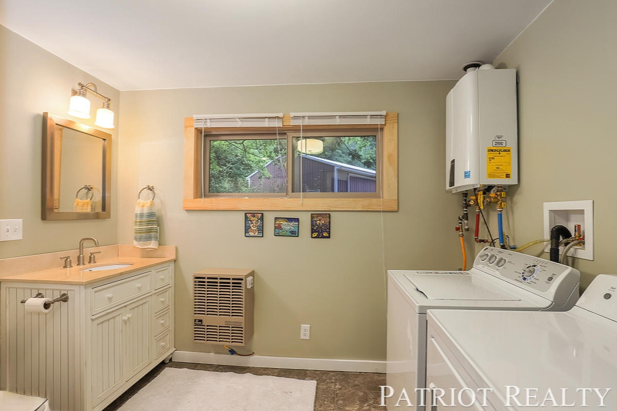 5698 South Centerline Road Newaygo, MI 49337 - Photo 27 of 42 5698Centerline_15