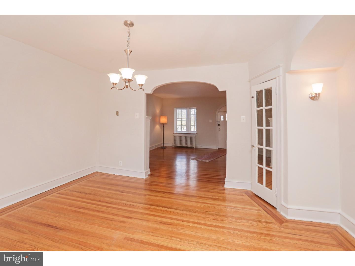 24 Roumfort Road Philadelphia, PA 19119 - Photo 9 of 25 Gallery Image 9