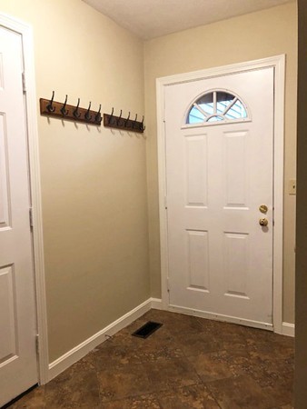 403 Treasure Island Road, Unit 403 Webster, MA 01570 - Photo 5 of 28 Gallery Image 5