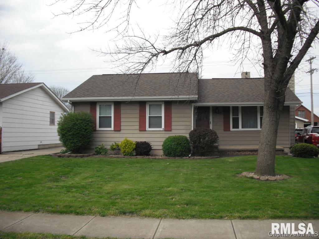 3025 Sherborn Road Springfield, IL 62702 - Photo 1 of 21