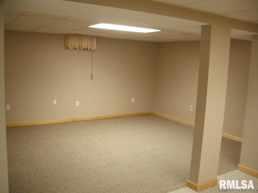 3025 Sherborn Road Springfield, IL 62702 - Photo 11 of 21