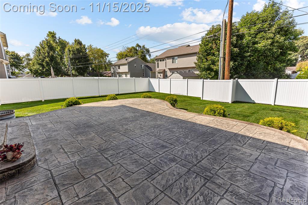 2914 Hartline Drive Rochester Hills, MI 48309 - Photo 37 of 43