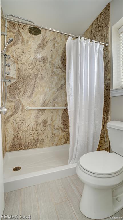 60 Stratford Lane Rochester Hills, MI 48309 - Photo 17 of 47