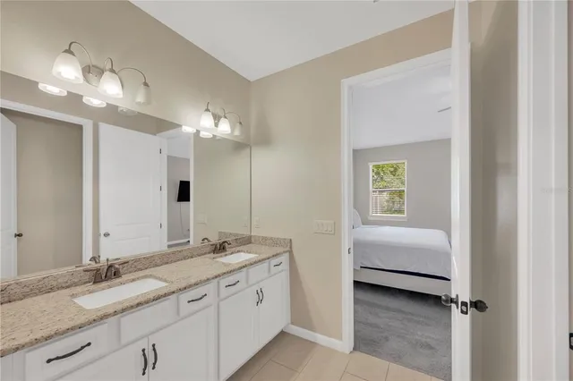 $475,000 | 2608 Valley Sunset Lane, Valrico, FL 33594