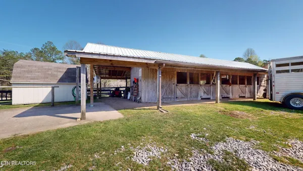 $209,000 | 3351 Leatherwood Ford Road, Jamestown, TN 38556