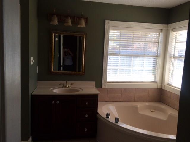 1690 Kings Row Slidell, LA 70461 - Photo 6 of 9 Gallery Image 6