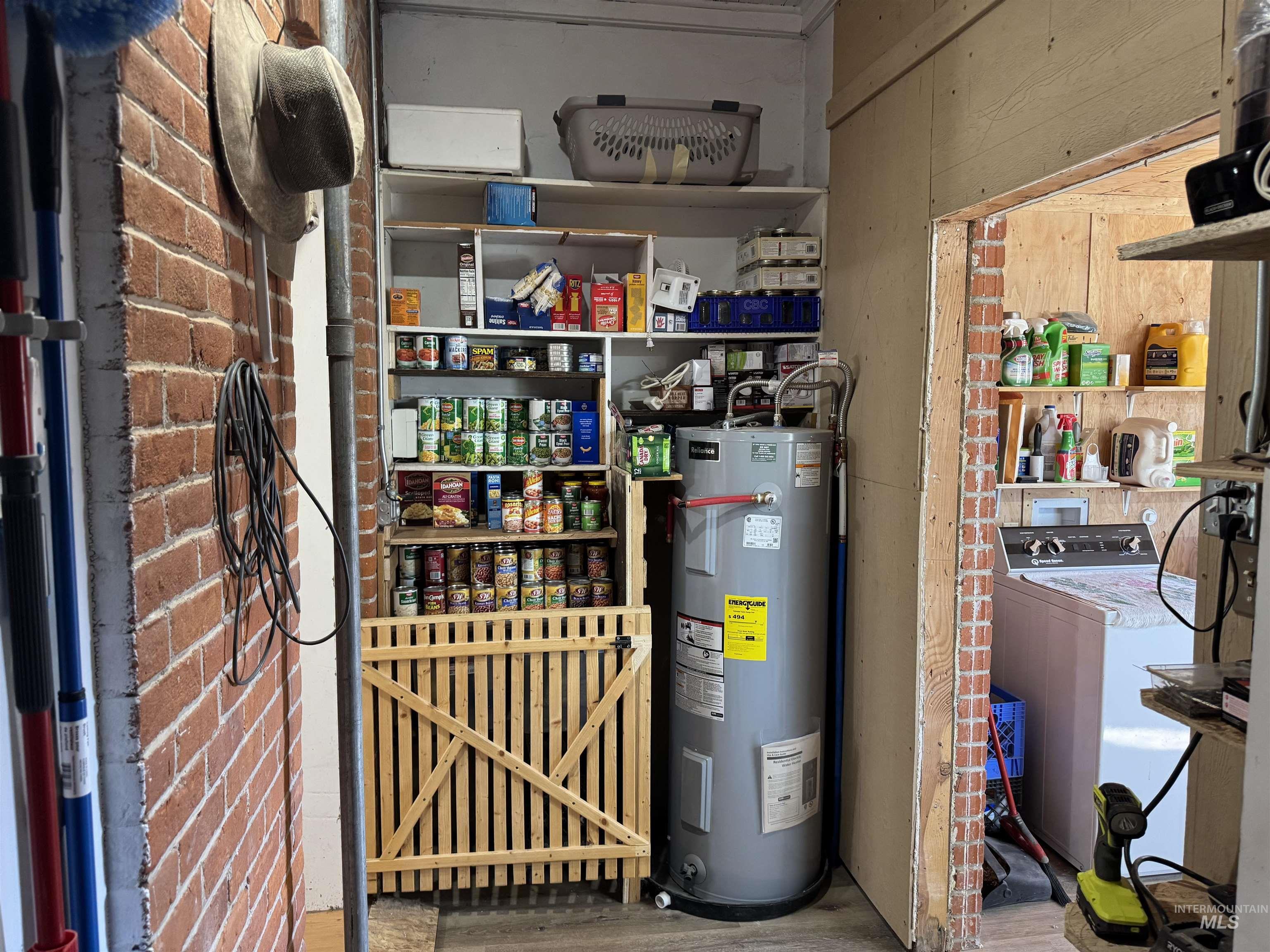 145 North Lincoln Avenue Oakley, ID 83346 - Photo 16 of 48