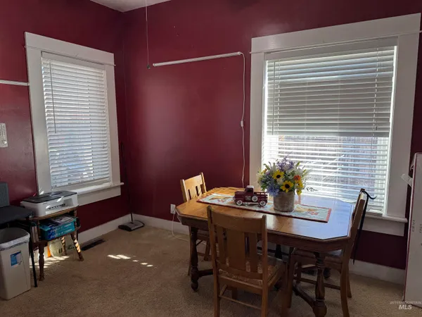 $350,000 | 145 North Lincoln Avenue, Oakley, ID 83346