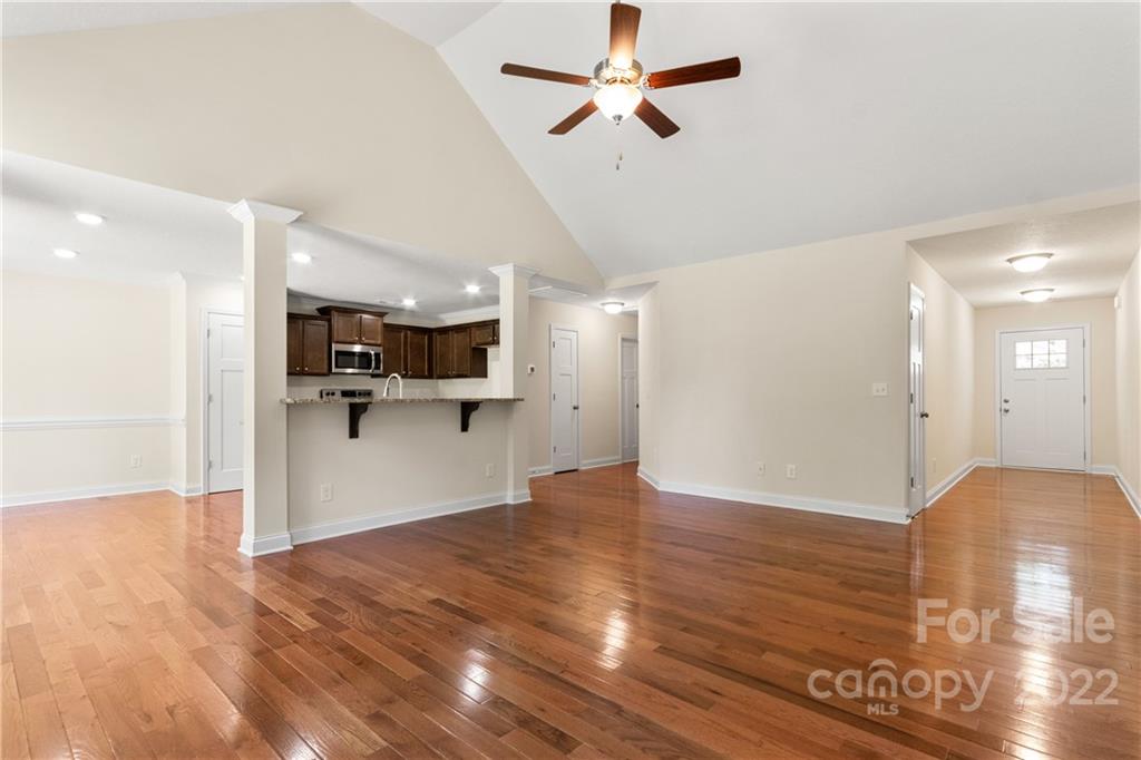 896 Montgomery Road Rock Hill, SC 29732 - Photo 4 of 25 Gallery Image 4