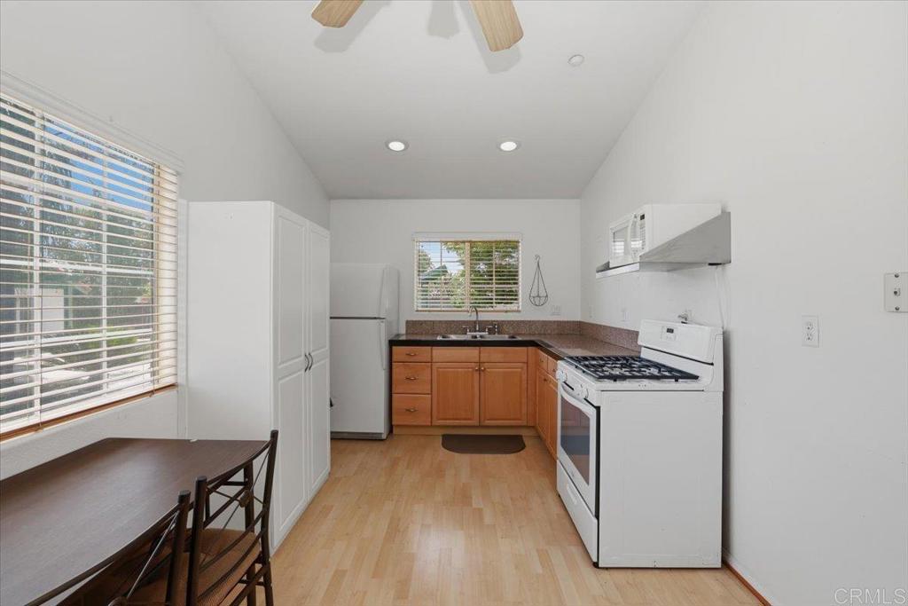 6995 Mission Grove Parkway North Riverside, CA 92506 - Photo 31 of 36
