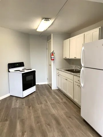 $1,000 | 47 Federal Street, Unit 4, St. Albans, VT 05478