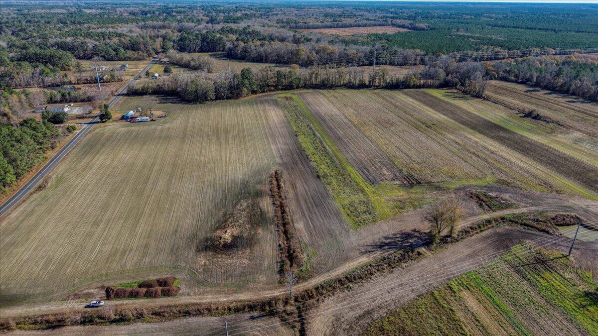 158 Sweatman Farm Road St. George, SC 29477 - Photo 3 of 9 3-158 Sweatman Rd-8