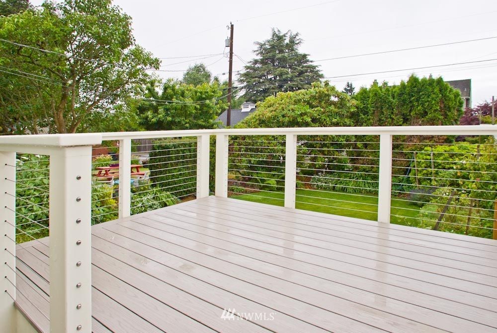 910 Rucker Avenue Everett, WA 98201 - Photo 12 of 13
