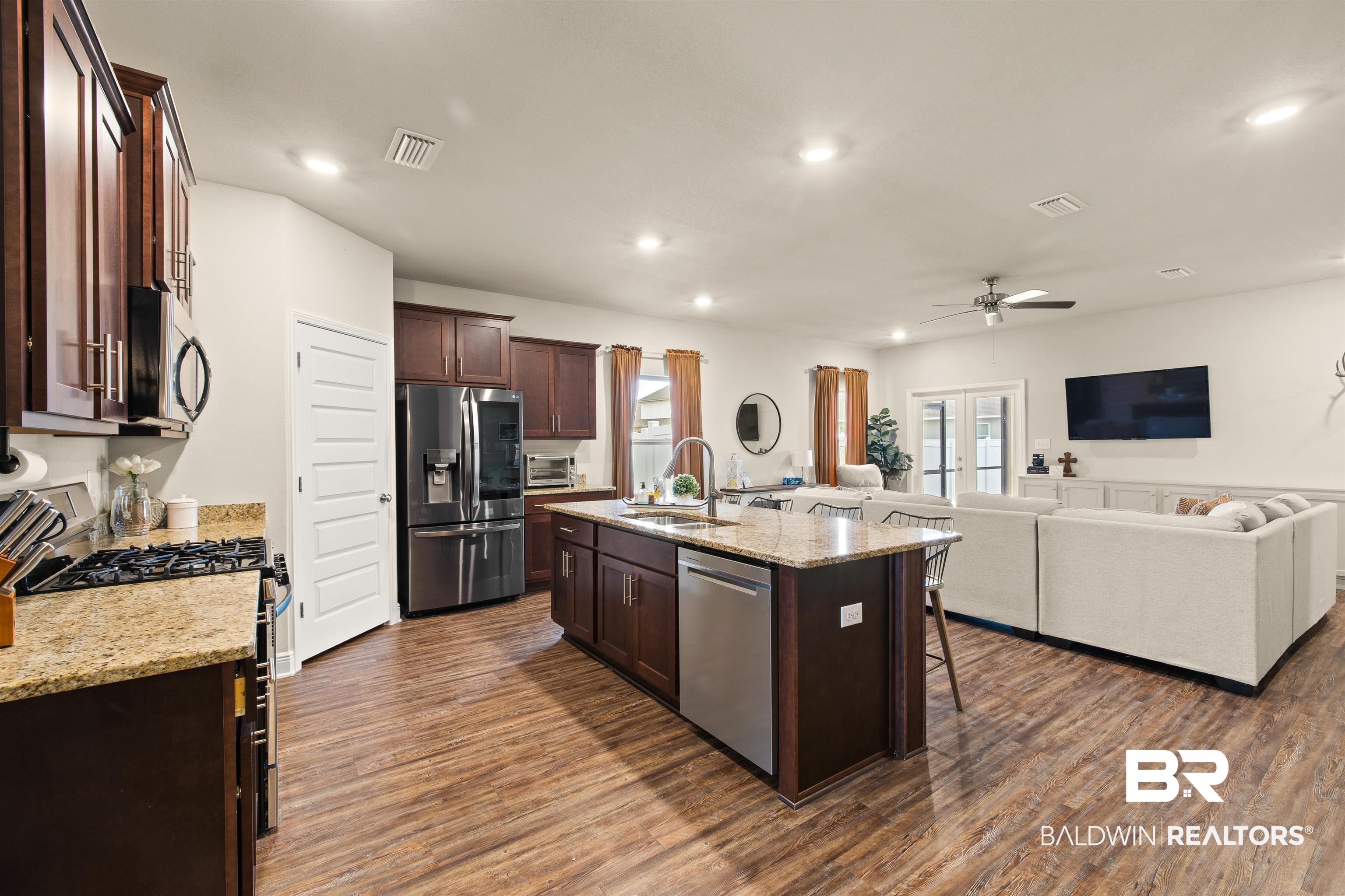 24358 Alydar Loop Daphne, AL 36526 - Photo 4 of 38