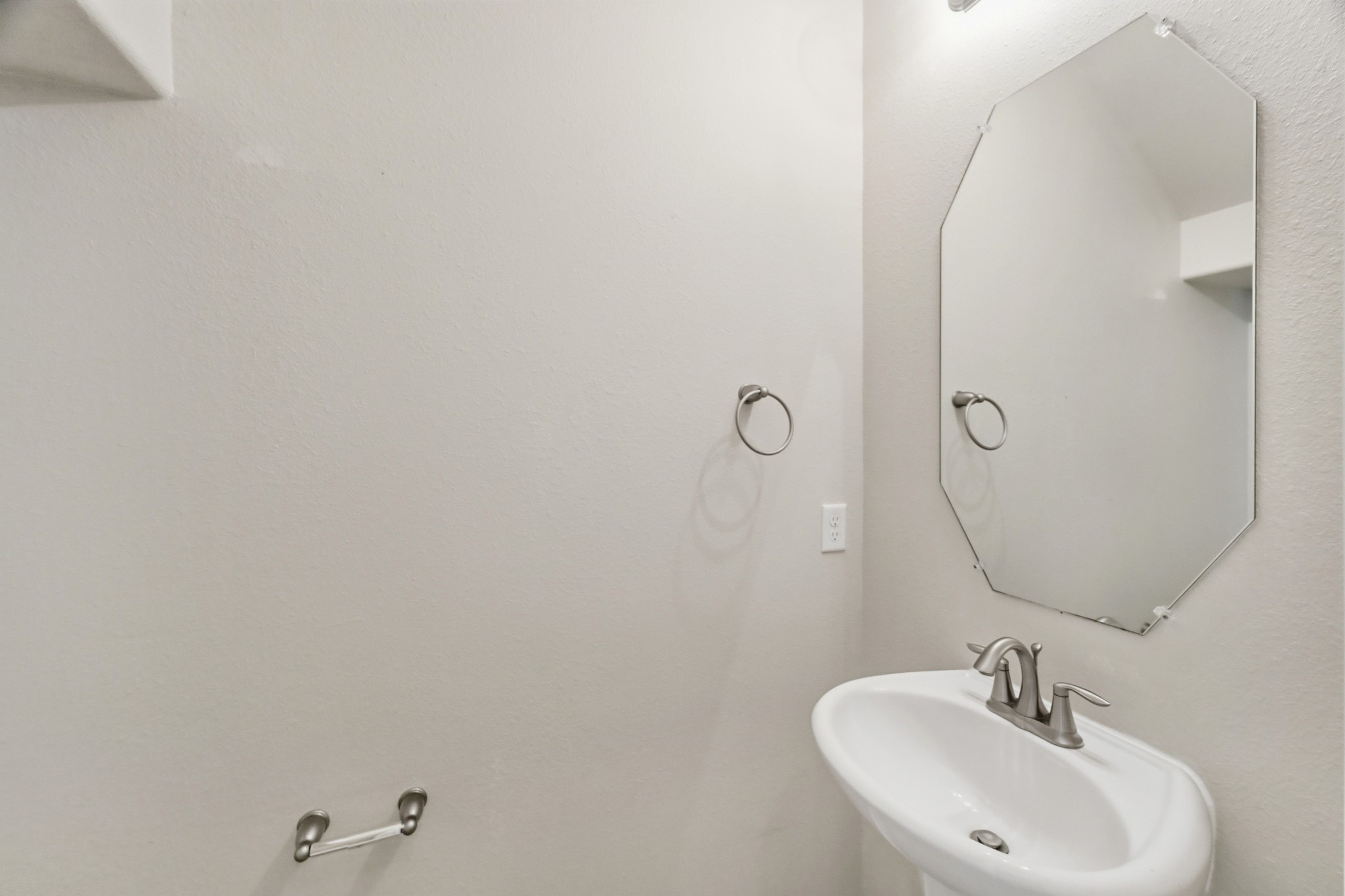 25615 Crisp Spring Lane Spring, TX 77373 - Photo 8 of 42