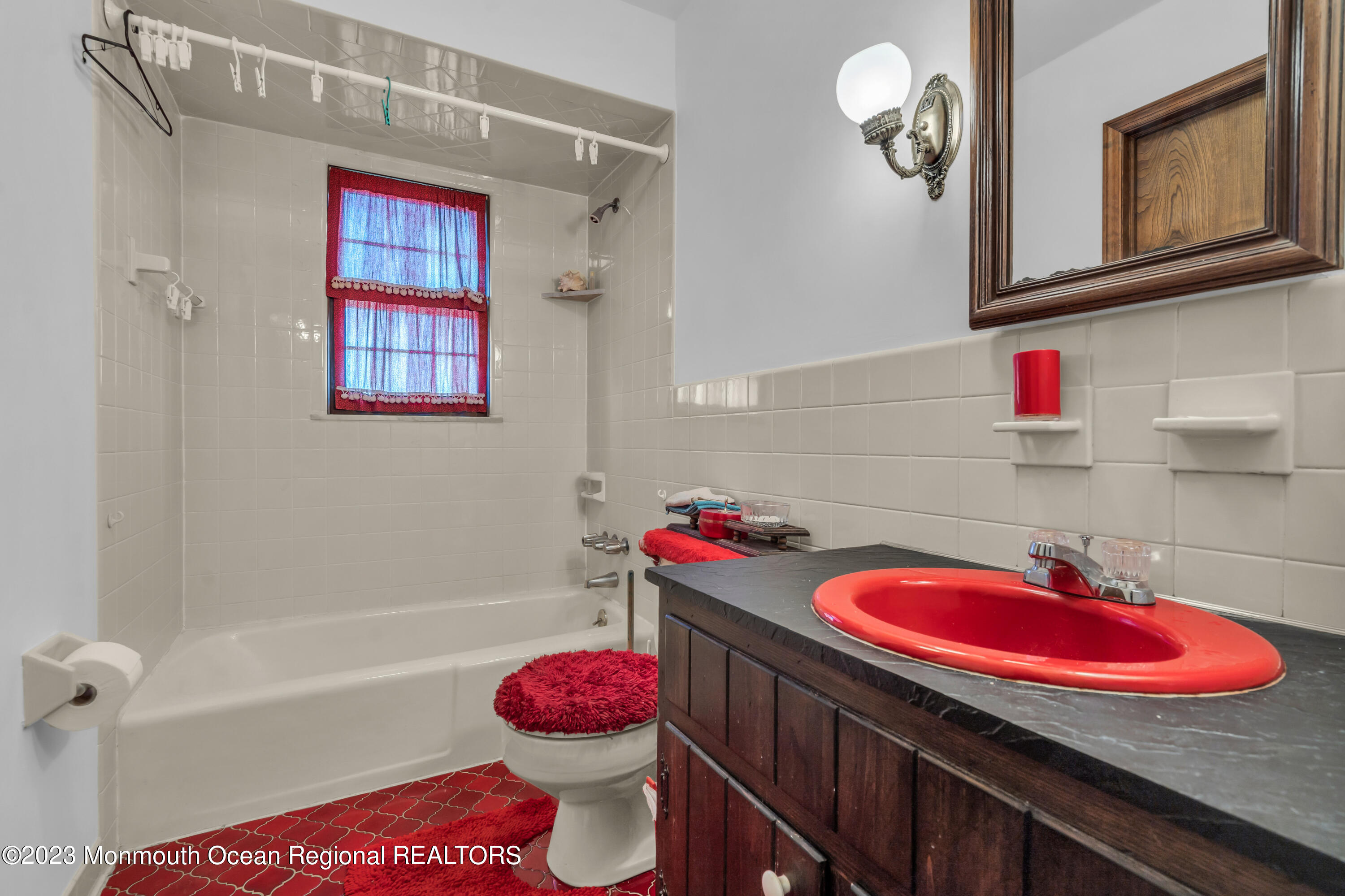 1011 Rue Avenue Point Pleasant, NJ 08742 - Photo 11 of 31 032_dsc05248