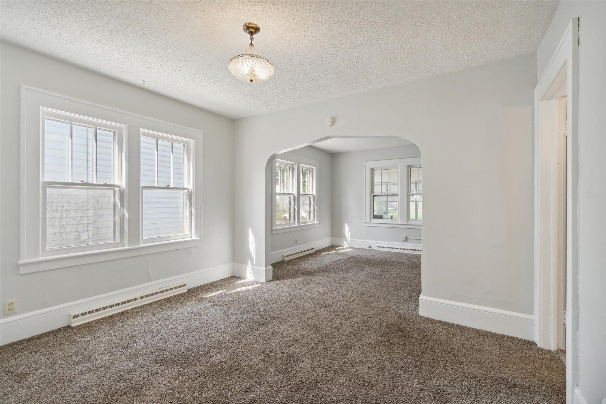 619 North State Street Jackson, MI 49202 - Photo 19 of 49 19-619-N-State-St-Jackson-MI-49202-Windo