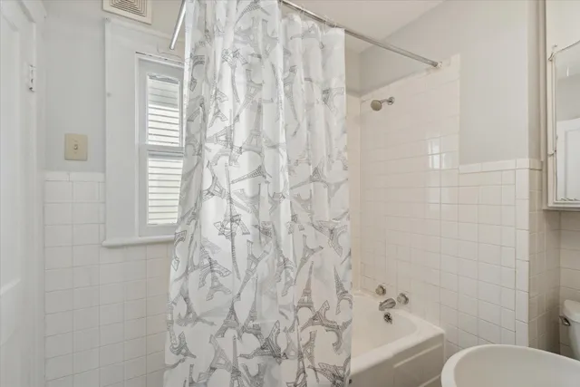 $124,900 | 619 North State Street, Jackson, MI 49202