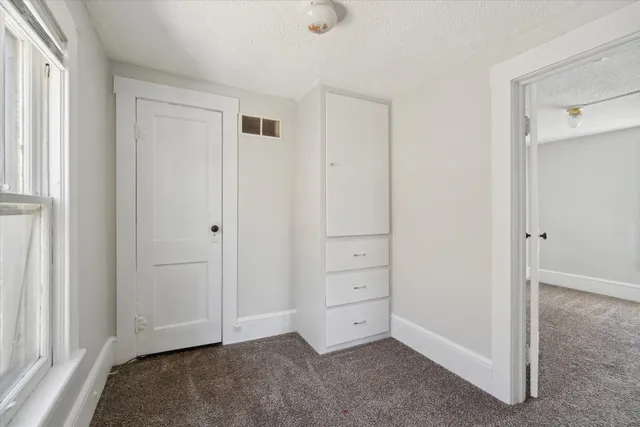 $124,900 | 619 North State Street, Jackson, MI 49202