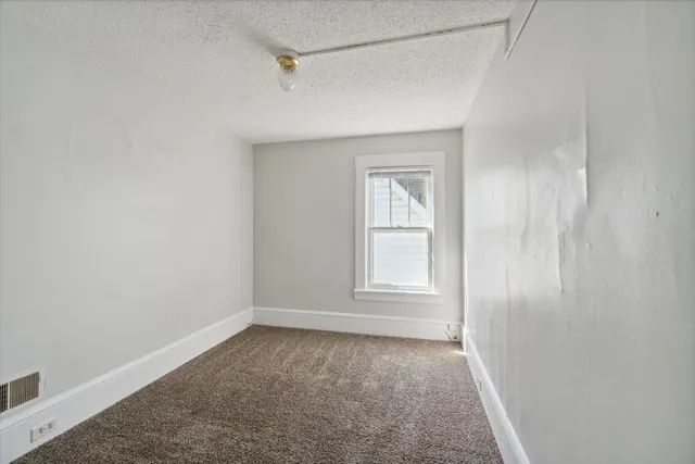 $124,900 | 619 North State Street, Jackson, MI 49202